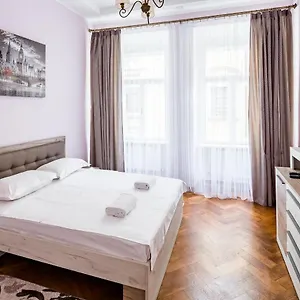 Апартаменты Leogrand On Stavropigiyska 7, Львов